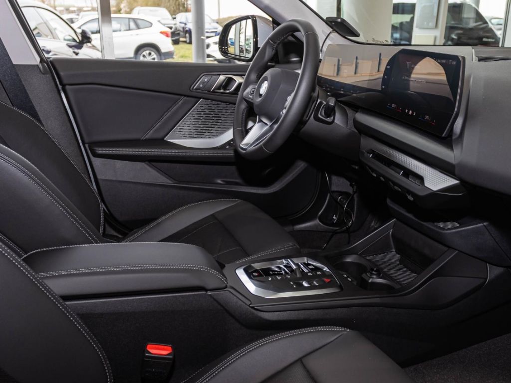 BMW 220 Gran Coupé - Bild 17
