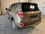 Toyota RAV 4 / Automatik / 4*4 / EURO 5 / PDC - Toyota RAV 4 aus 2010