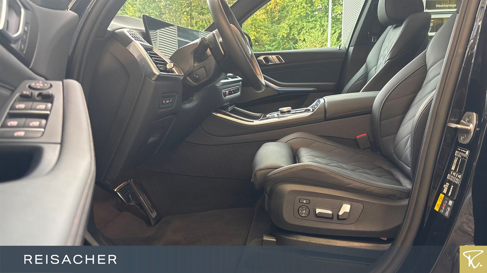 BMW X5 xDrive50e A M-Sport Pano AHK DAProf PAProf foto 4