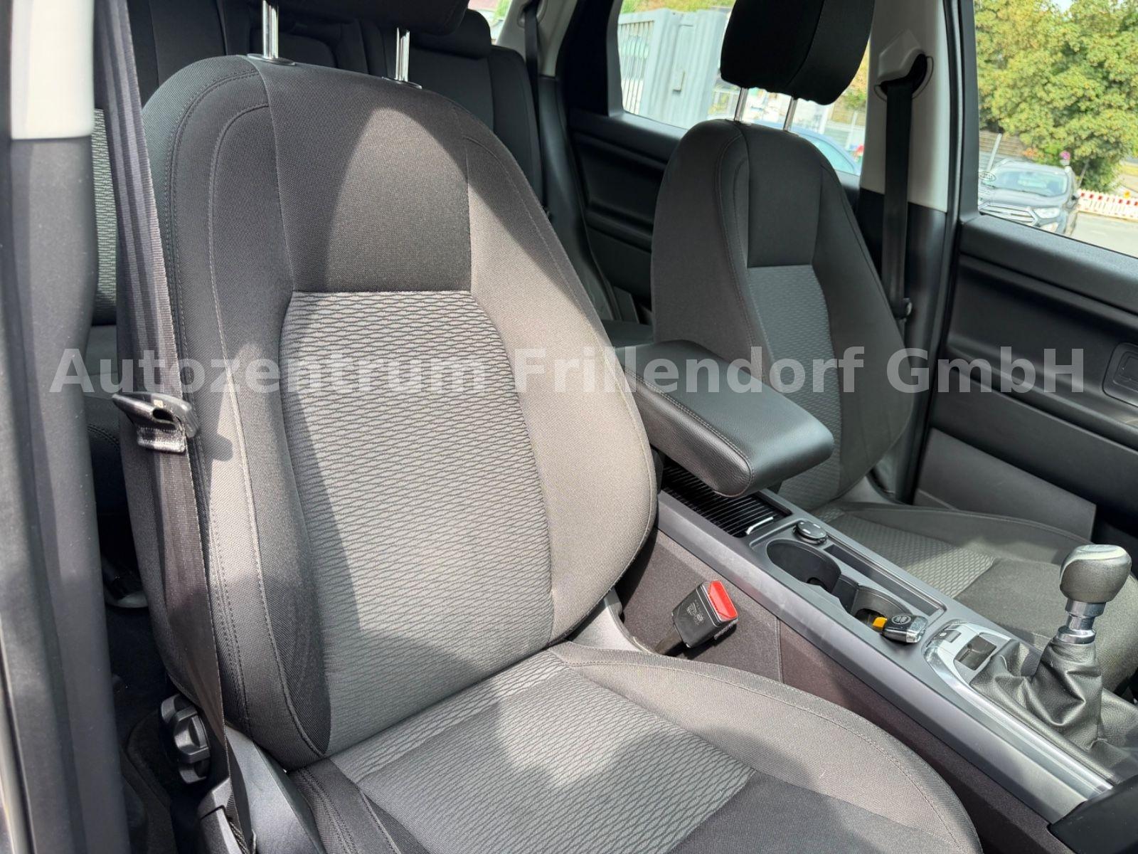 Land Rover Discovery Sport Pure NAVI/XENON/PANO!!