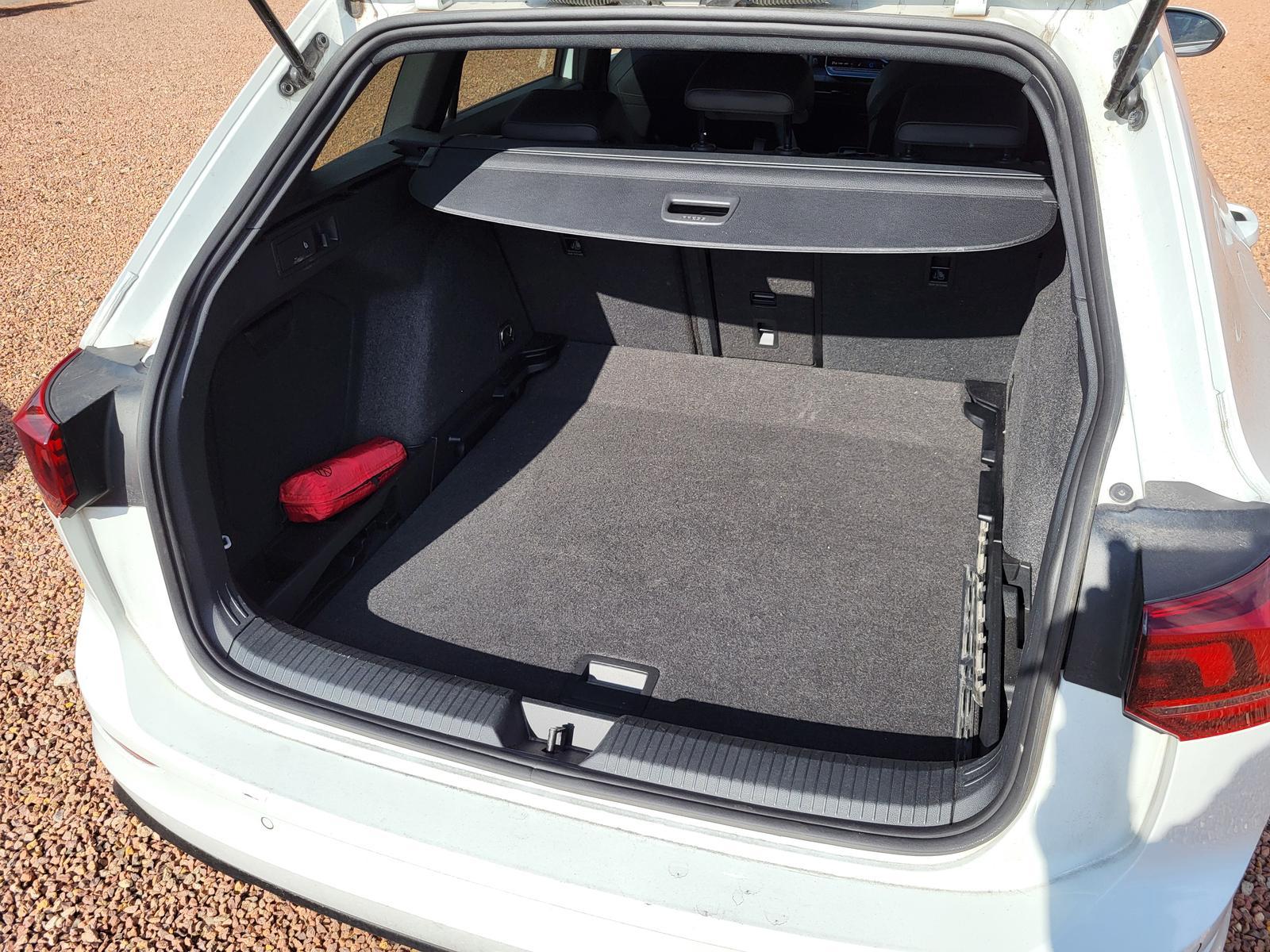 Volkswagen Golf Variant 1.5 eTSI DSG R-Line ACC Winter Kam., миниатюра 15