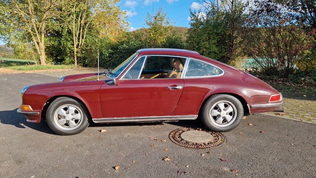 Porsche 911E Coupe 2,2