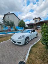 Porsche Panamera 3,0 V6 Diesel - Porsche Panamera: V6