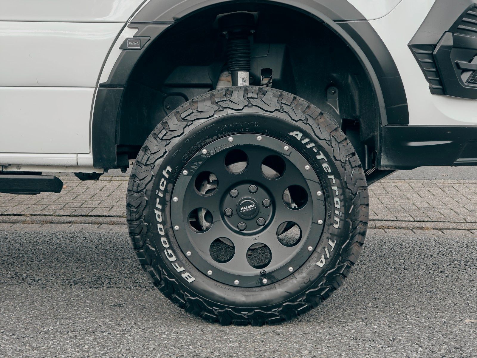 Fahrzeugabbildung HYMER / ERIBA / HYMERCAR ML - T 580 4x4² STORMTROOPER