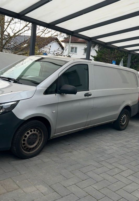 Image of Mercedes-Benz Vito