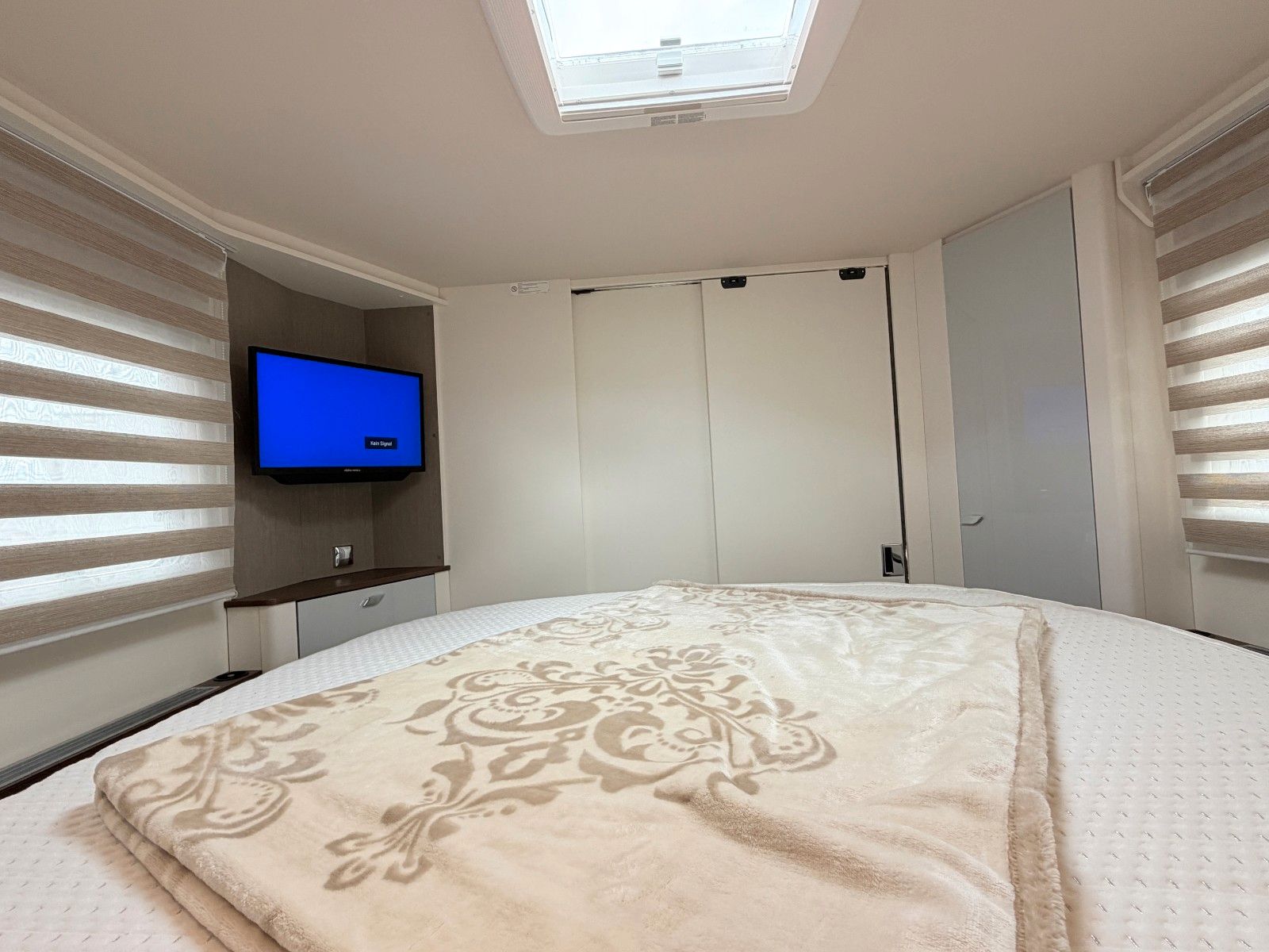 Fahrzeugabbildung Bürstner Elegance I 920 G