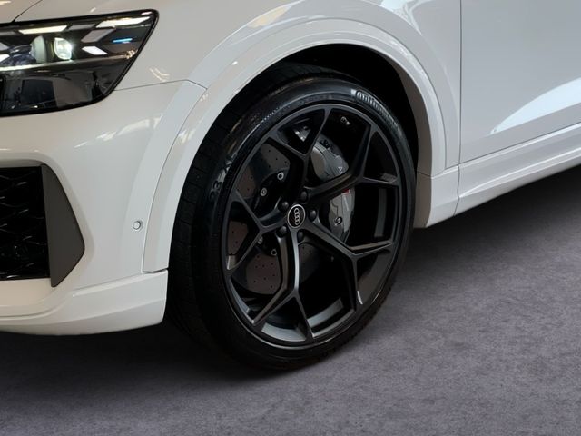 RSQ8 PERFORMANCE QU PANO+HUD+OPTIK+LUFT+KERAMIK