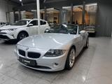 BMW Z4  2.2i Roadster 6 Zyliner Sitzheizung Leder  - BMW Z4 aus 2005: Cabrio