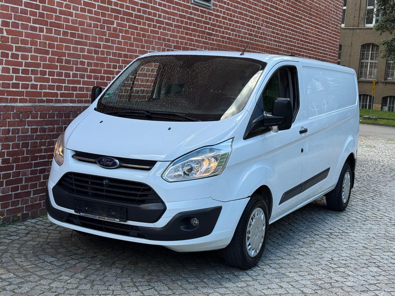 Ford Transit Custom2,2 TDCI Lang