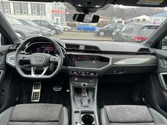 Fahrzeugabbildung Audi RSQ3 Sportback qu MATRIX RS-AGA B&O PANO 21"