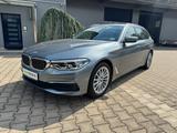 BMW 520d Touring Autom.*HEAD UP*SURROUND VIEW* - BMW 5er Reihe aus 2018