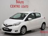 Toyota Yaris Yaris 1.3 5 porte Lounge - Toyota Yaris mit Benzin-Antrieb: Lounge