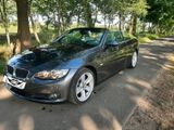 BMW 320i Cabrio E93 - BMW 320: E93