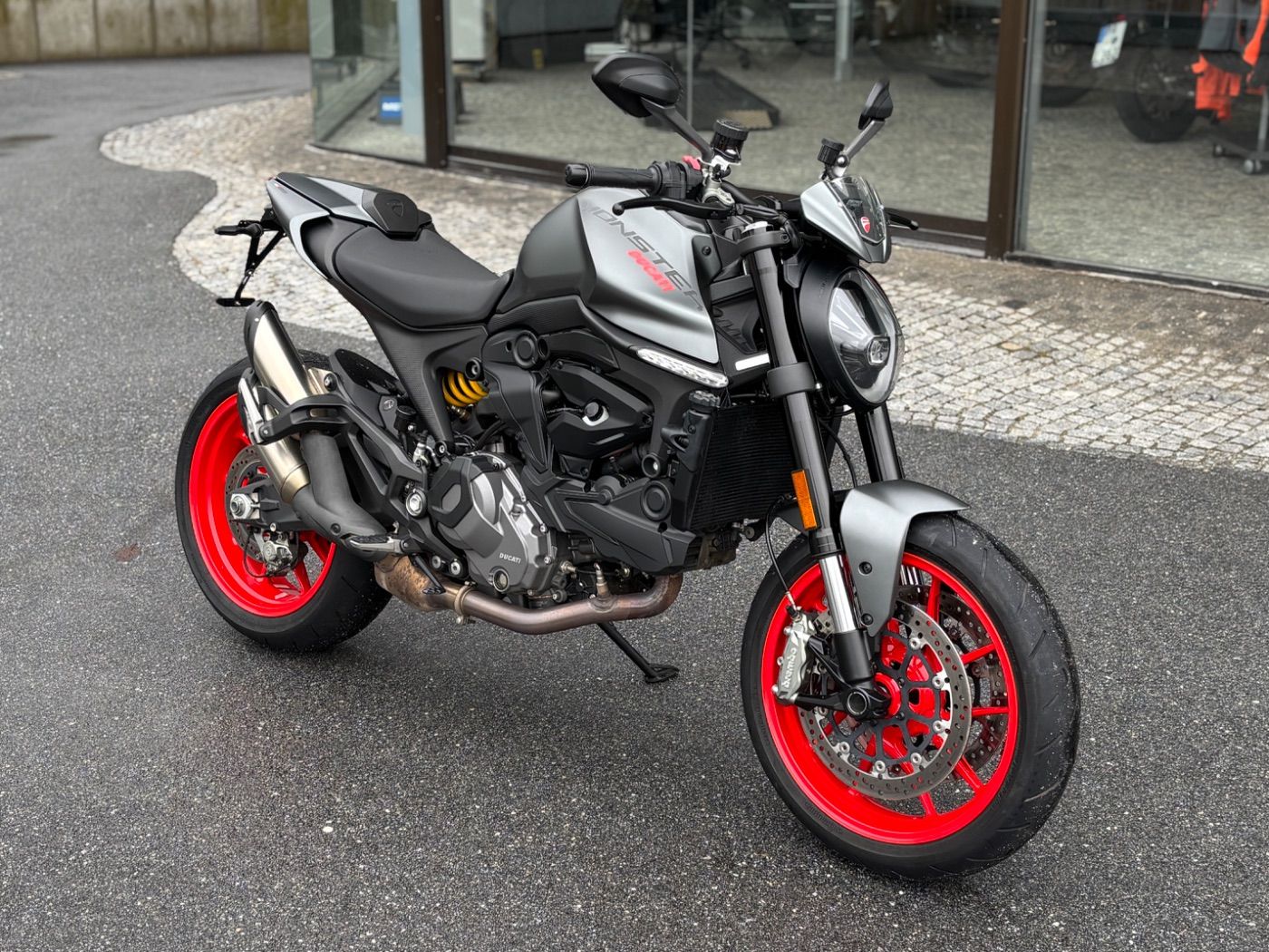 Fahrzeugabbildung Ducati Monster 950+