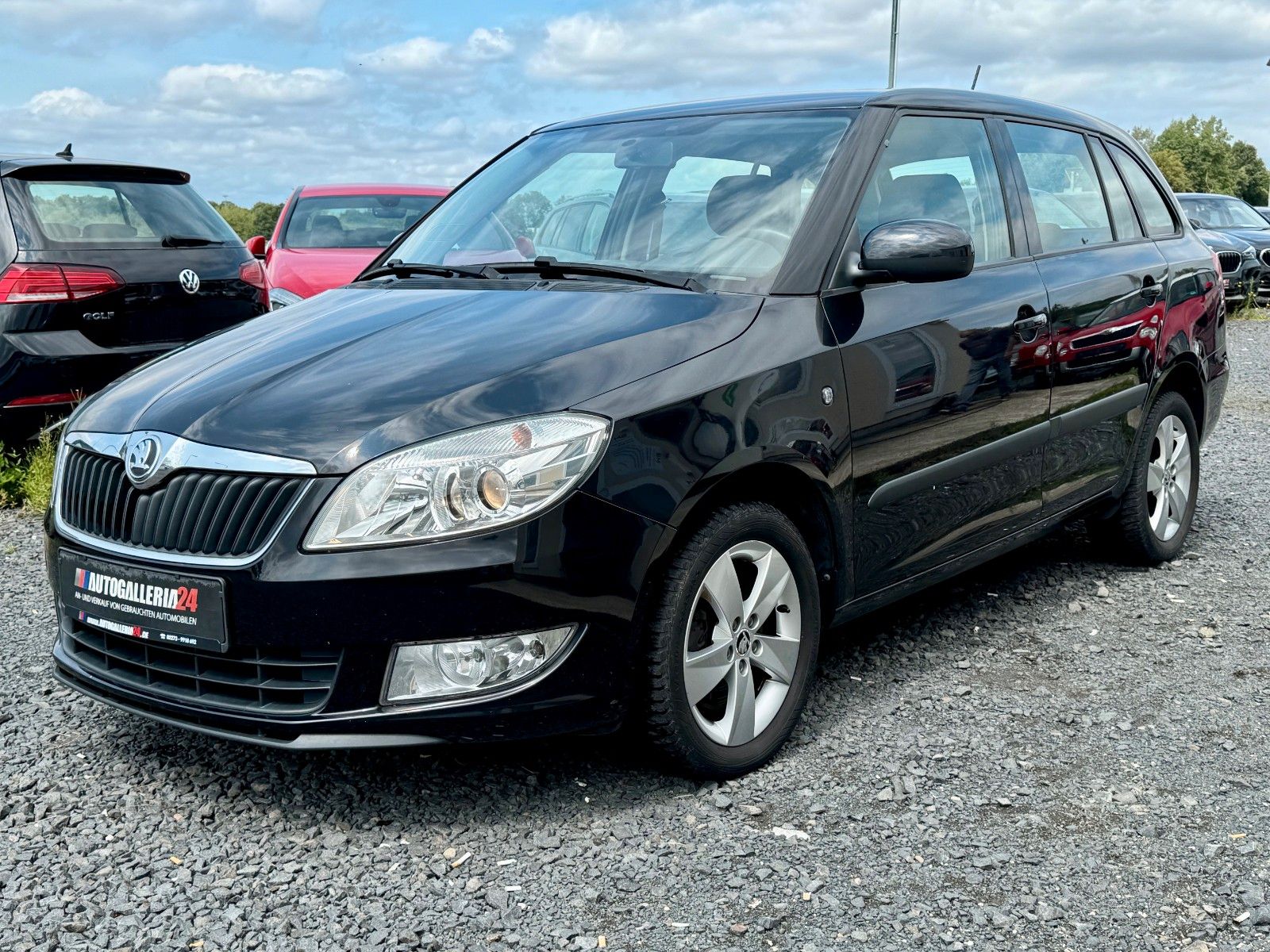 Fahrzeugabbildung SKODA Fabia 1.2 TSI Combi Elegance DSG Automatik Klima