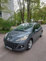 Peugeot 207 Premium 155 THP Premium - Peugeot 207 in München