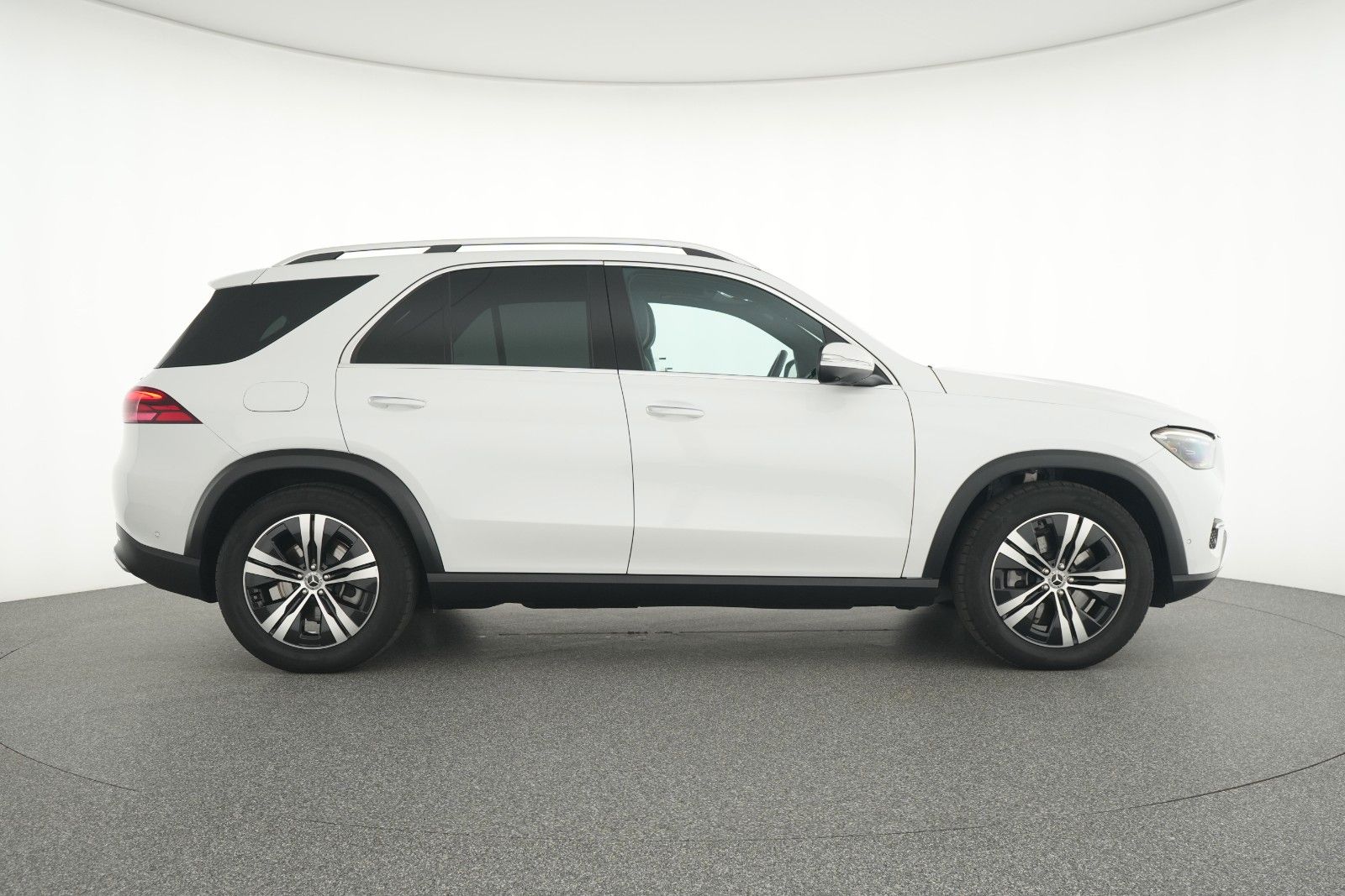 Mercedes-Benz GLE 300d 4M 7-SITZ PANO AIRM BUR HUD BELÜFT 360 foto 21