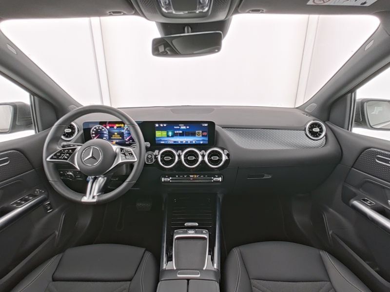 Fahrzeugabbildung Mercedes-Benz B 200 Progressive*Distronic*360°*Totwinkel*LED*