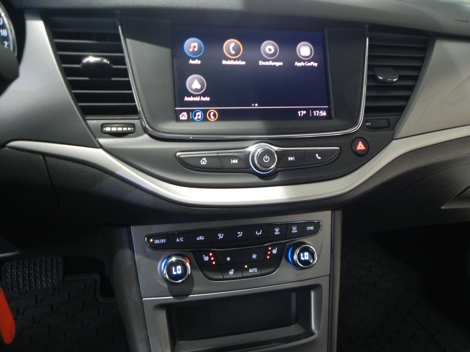 Fahrzeugabbildung Opel Astra K ST 1.4T NAVI/PDC/SHZ/TEMP./ALU16"