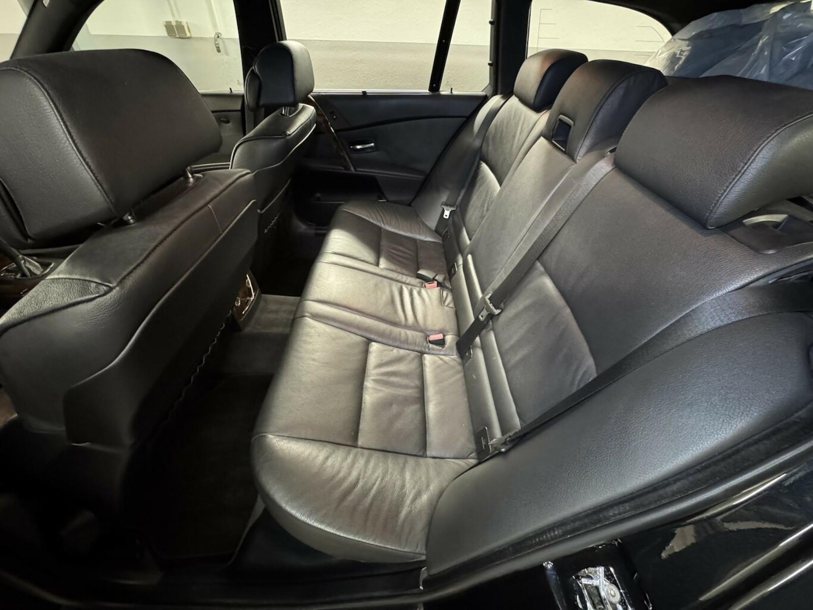 BMW 530 2.Hand Scheckheft.NEUER MOTOR 91328 KM. TOP