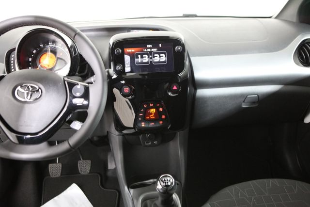 Toyota Aygo 1.0 x-final *CAM*DAB*KLIMA*TEL*