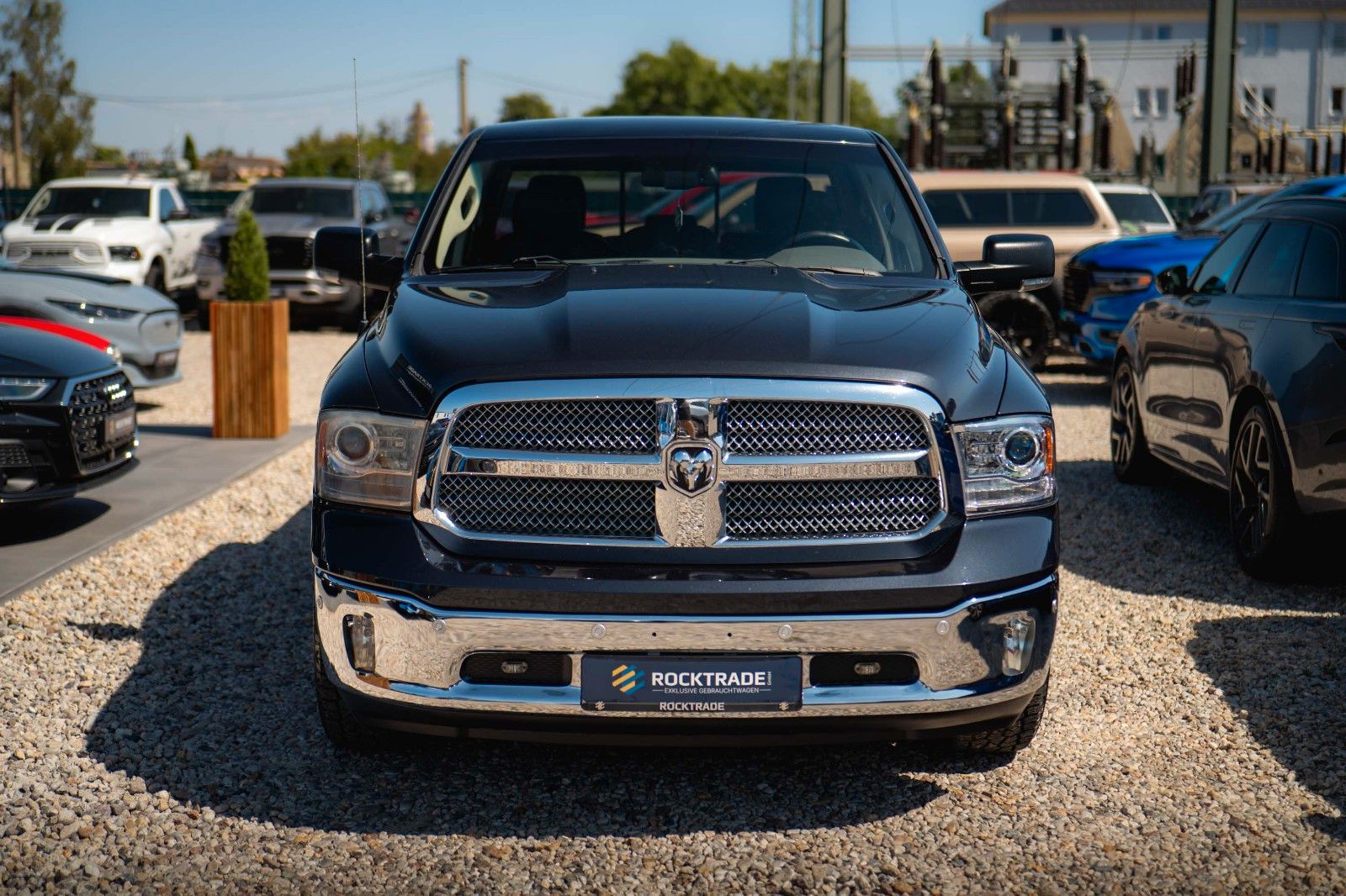 Fahrzeugabbildung Dodge RAM 5.7 V8 HEMI LPG PRINS | LONGBED | 20 Zoll