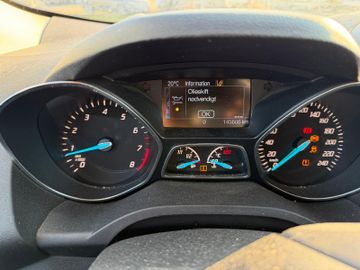 Ford Kuga - 10