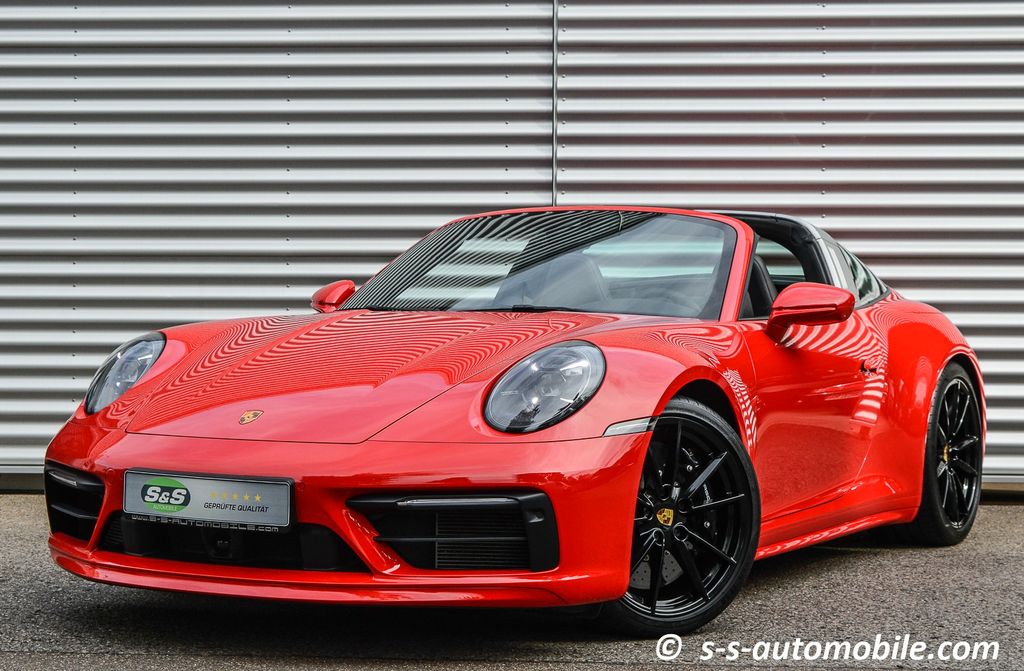 Image of Porsche 992