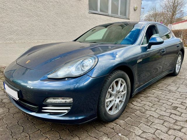 Porsche Panamera 4S (Scheckheft Porsche) DE-Fahrzeug