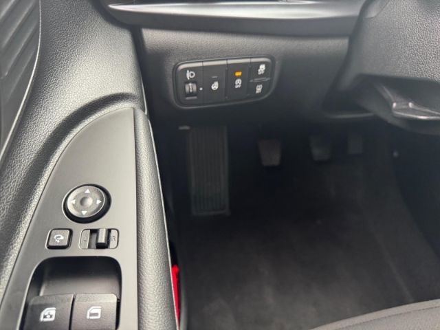 Fahrzeugabbildung Hyundai i20 FL (MY25) 1.0 T-GDI (100 PS) Trend Komfortpa
