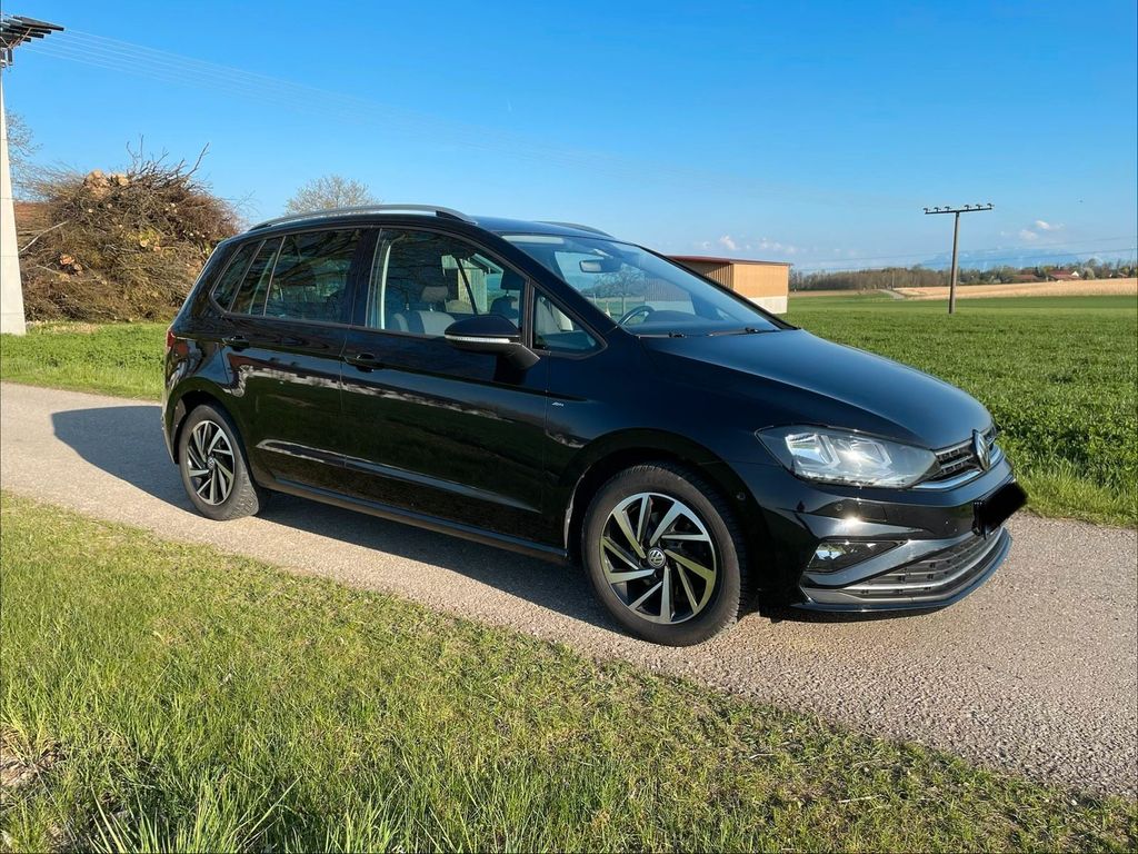 Image of Volkswagen Golf Sportsvan