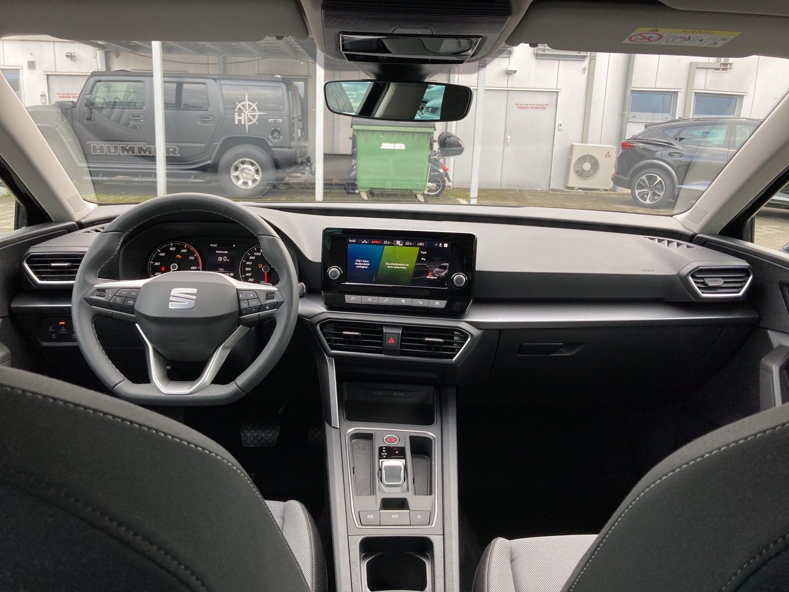 SEAT Leon Style Edition 1.0 eTSI DSG 81kW/110 PS - Image 8