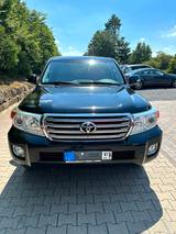 Toyota Land Cruiser 4,5-l-V8-D-4D Automatik - - Toyota Land Cruiser mit Diesel-Antrieb: 4.5