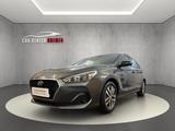 Hyundai i30 PassionSportpaketBluetooth Sitzheizung USB ! - Hyundai i30 Gebrauchtwagen in Bremen