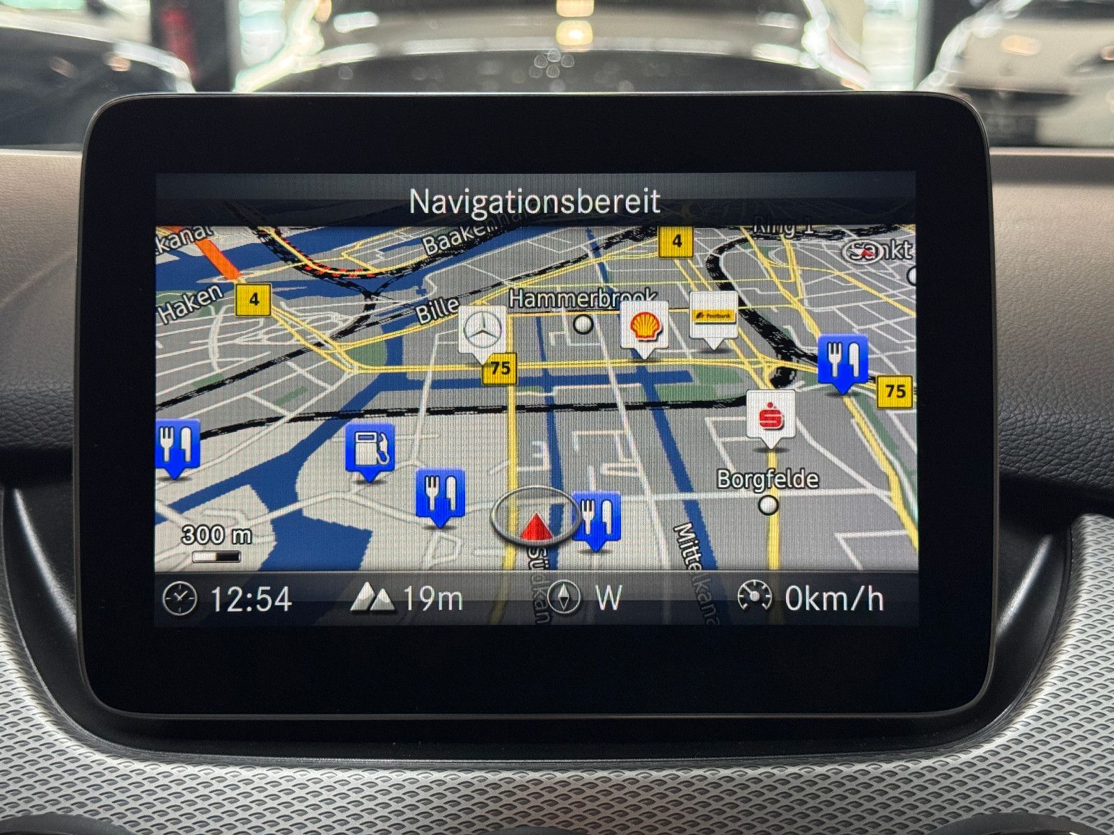 Fahrzeugabbildung Mercedes-Benz B 180 7G-DCT URBAN SPORTPAKET NAVI LED KAMERA 2H