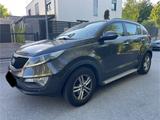 Kia Sportage Vision 2WD 1.7d - Kia Gebrauchtwagen in München