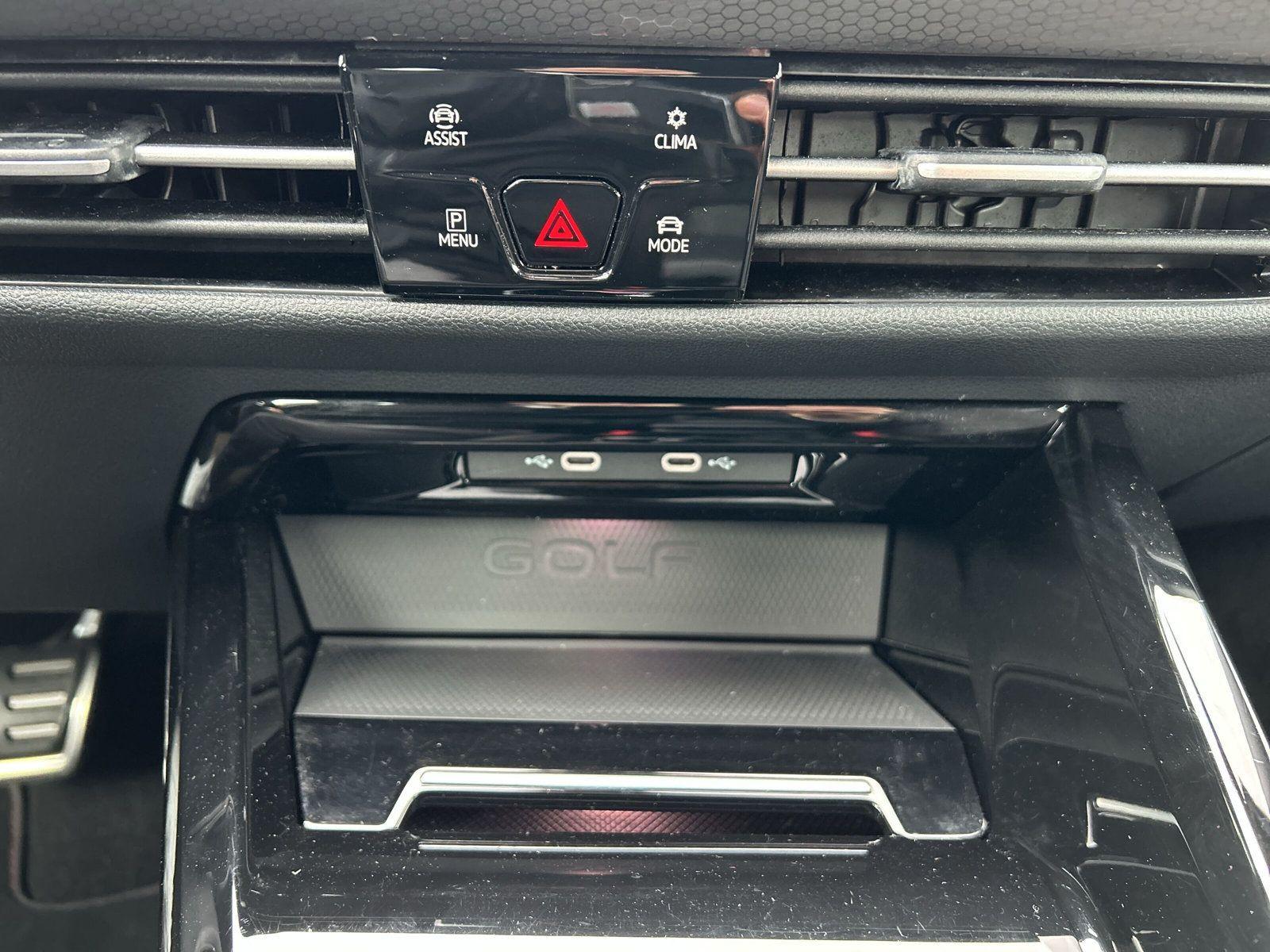 Volkswagen Golf VIII GTI 2.0 TSI DSG+LED PLUS+DIG.COCKP., миниатюра 15