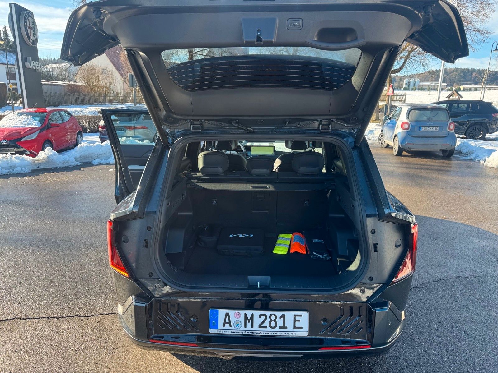 Fahrzeugabbildung Kia EV5 2WD GTL LAUNCH EDITION KWH 81,4 KWH