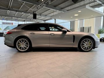 Porsche Panamera - 8