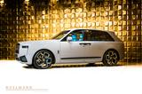 Rolls-Royce Cullinan SERIES II + BLACK BADGE + MY2026 - : Grau, Luftfederung