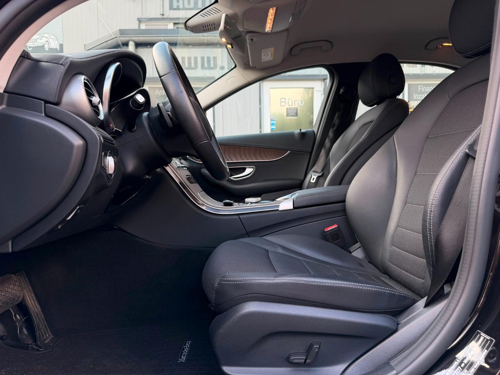 Mercedes-Benz C200d FACELIFT°1-HAND°AUTOM°AHK°RFK°T-LEDER°NAVI