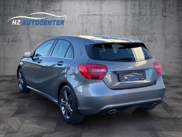 Mercedes-Benz A 220 d Urban*SPORT*NAVI*APPLE*KAMERA*1.HAND