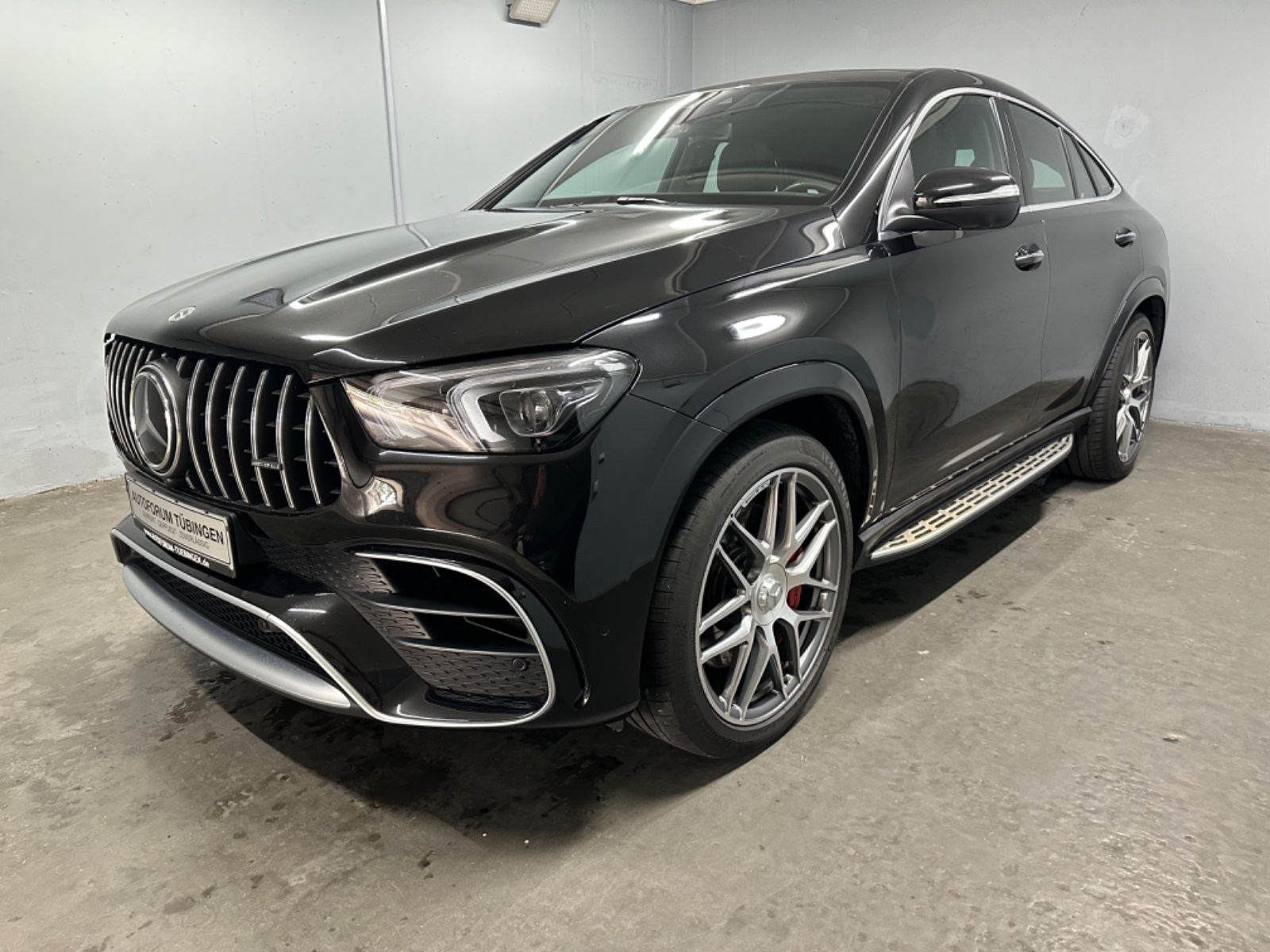 Fahrzeugabbildung Mercedes-Benz GLE 63 4MATIC+ COUPE *DISTRO*VMAX*PANO*SDH