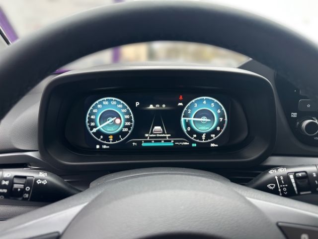 Fahrzeugabbildung Hyundai BAYON 1.0 T-Gdi (100PS) 48V DCT Trend 17''Alufel