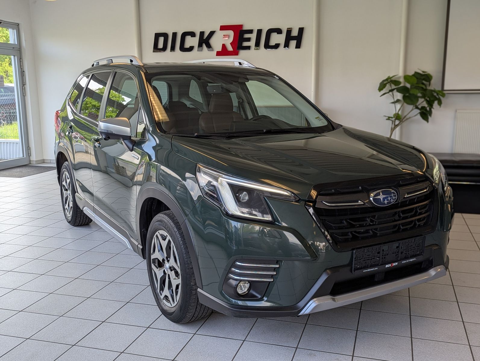 SUBARU Forester