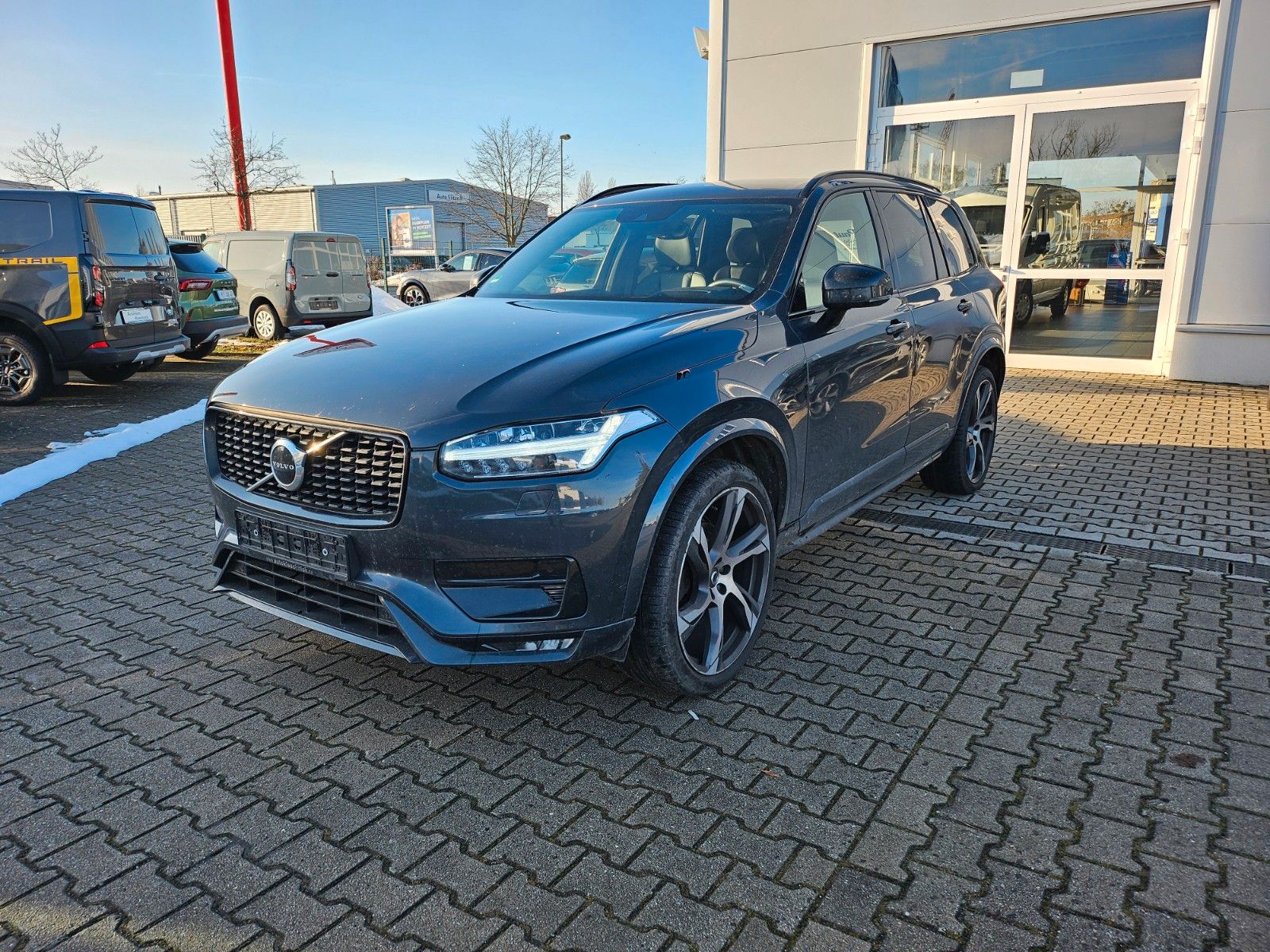 Fahrzeugabbildung Volvo XC90 R Design AWD