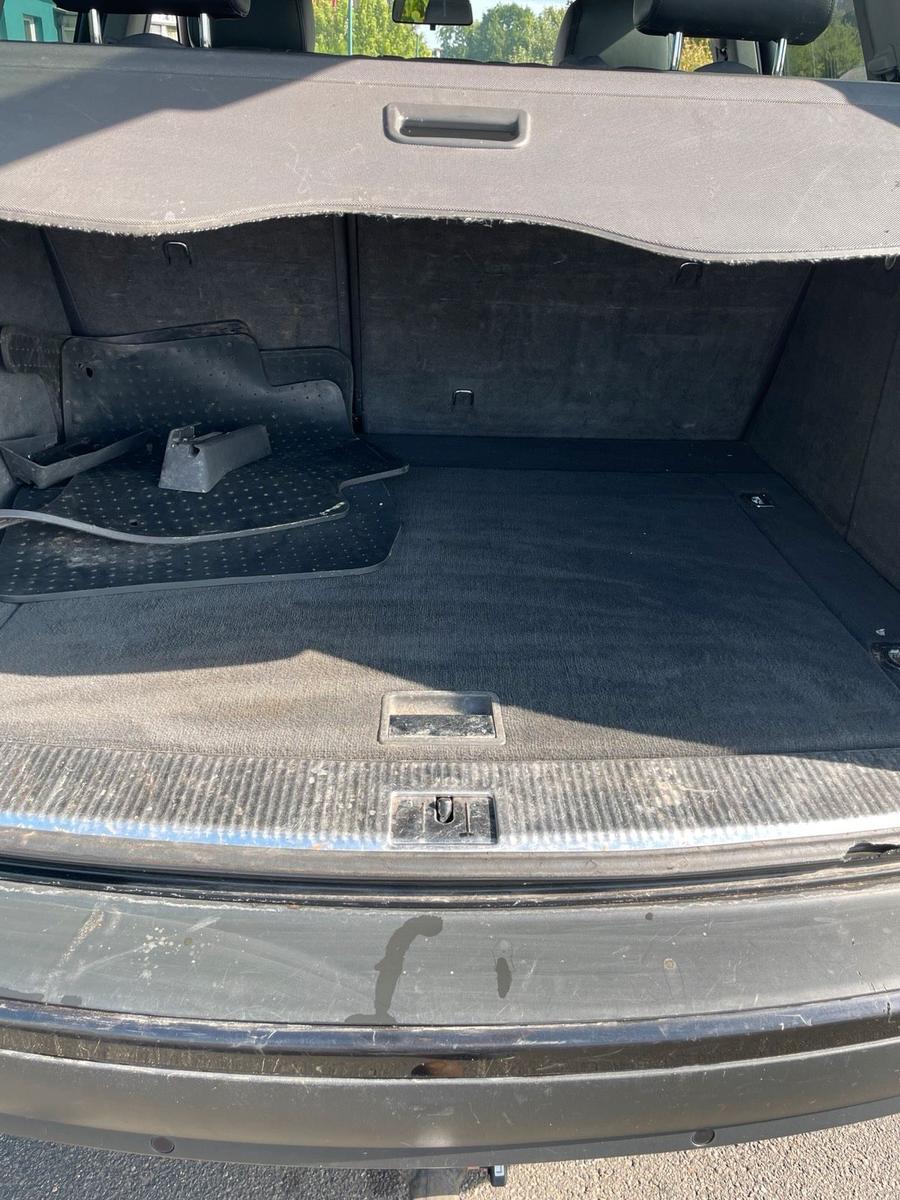 Volkswagen Touareg 2006 — photo 6