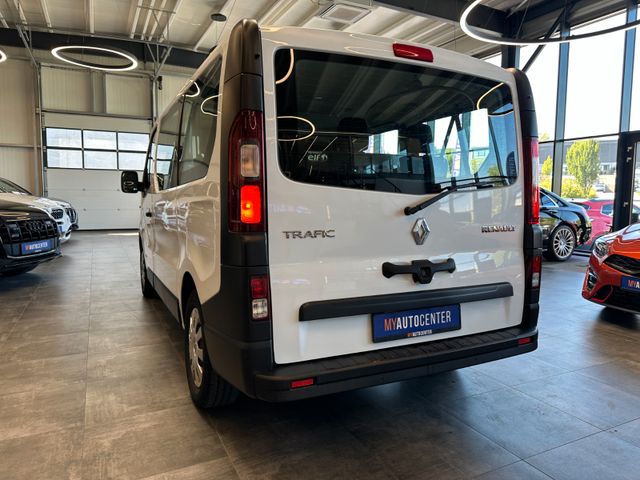 Renault Trafic *ServiceTÜV:NEU*UNFALLFREI*9-Sitzer*