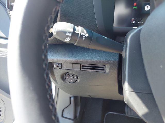 Citroën C4 Max PT130 AT °HUD°Navi°Leder°360°RFK°LED°SHZ°