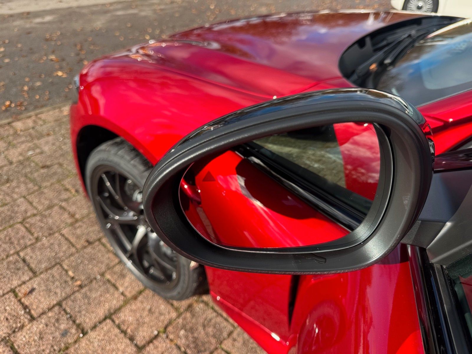 Fahrzeugabbildung Alfa Romeo Giulia 2.9 V6 Quadrifoglio Techpak. 19", Etna